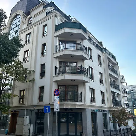 アパート With Free Parking By Apartmax ヴァルナ