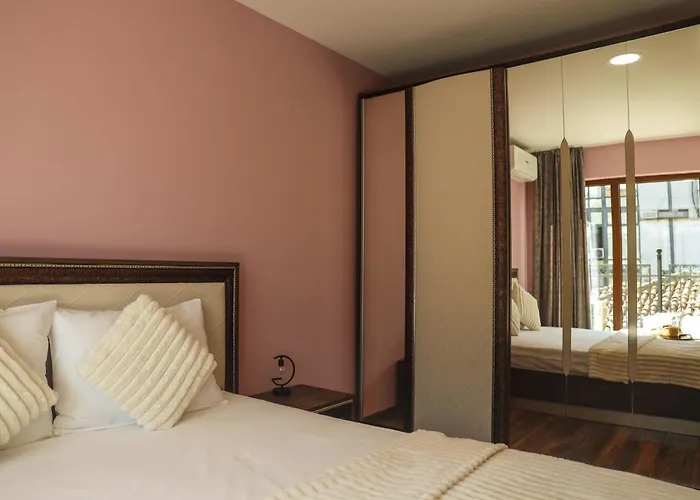 With Free Parking By Apartmax Varna